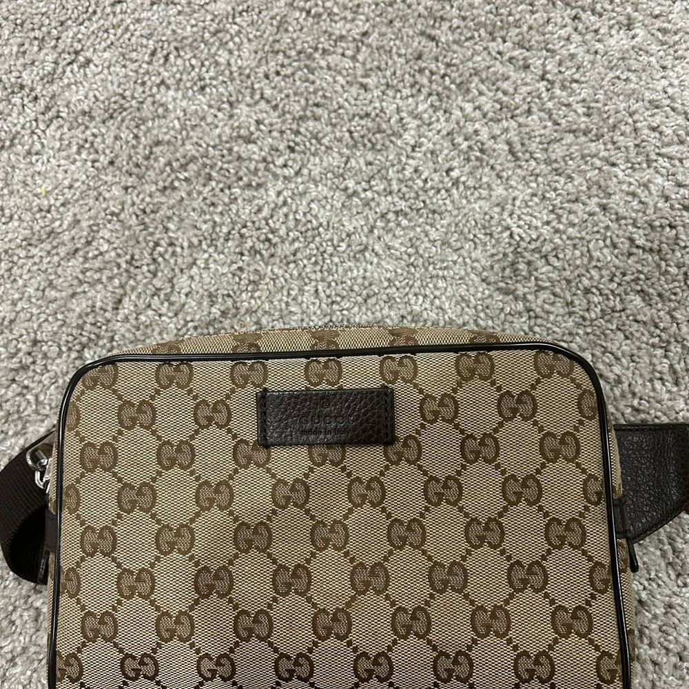 Authentic Gucci Messenger Bag
